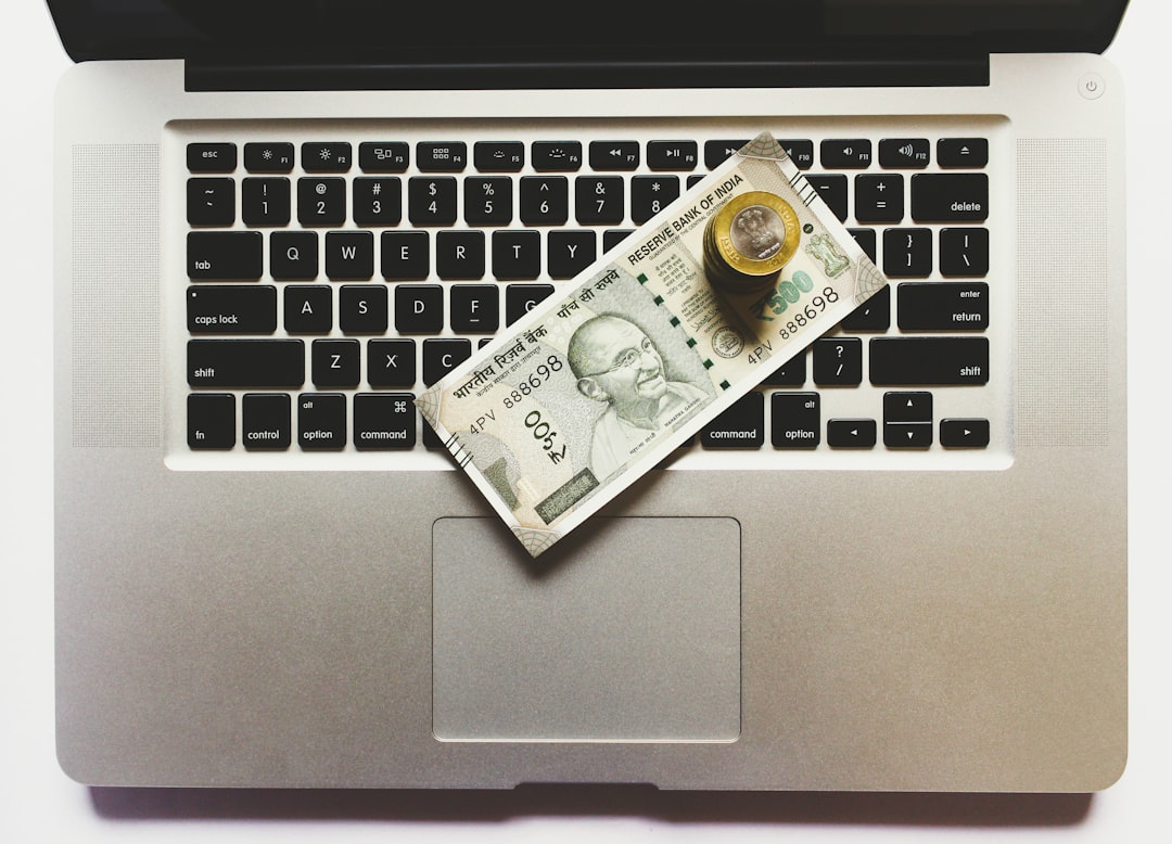 Outsource Software Development to India: Unlock Cost Savings