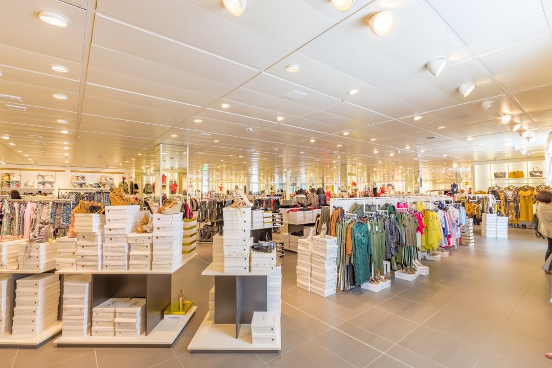 How Punjab Retail Stores Can Scale with Custom Web Development