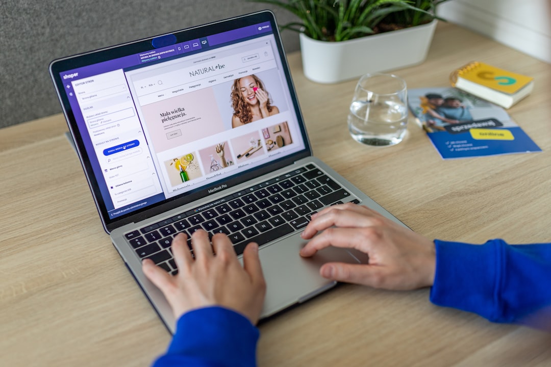 StarShop E-commerce Website Development for Enhanced Online Sales